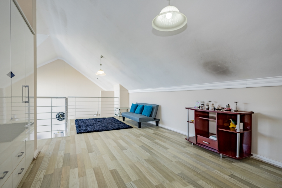3 Bedroom Property for Sale in Tyger Waterfront Western Cape